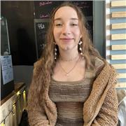 Etudiante Bac+3 donne des cours d'anglais en ligne pour tous niveaux (bases, aide aux devoirs, aux examens)